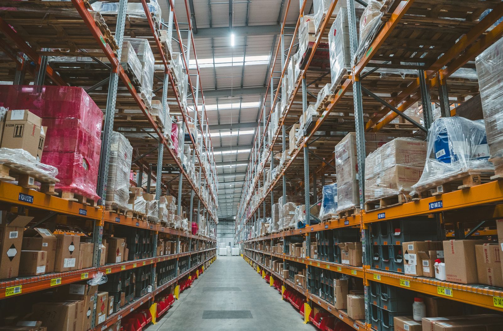 Warehouse Space, But Make It Interesting 📦